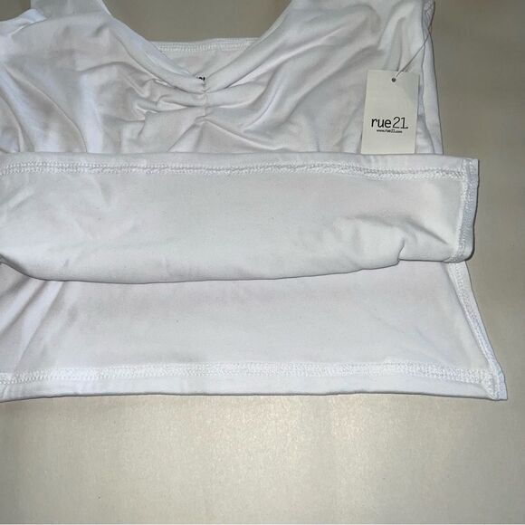 Rue21 Crop Top Womens M White Tank Split Side NWT - Picture 5 of 9